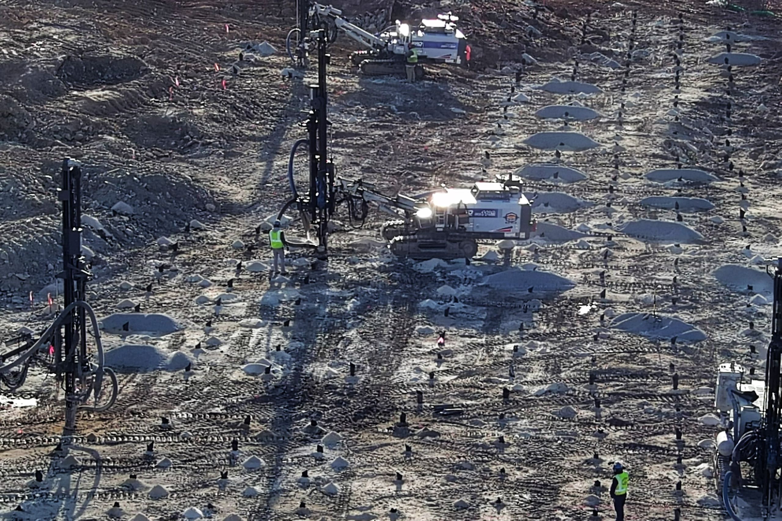 AMAZON FULFILLMENT CENTER PROJECT SCHOONERPVD2 JOHNSTON RI