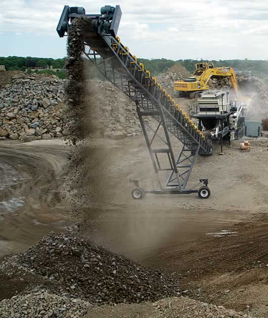 Baystate Blasting rock crushing equipment on site