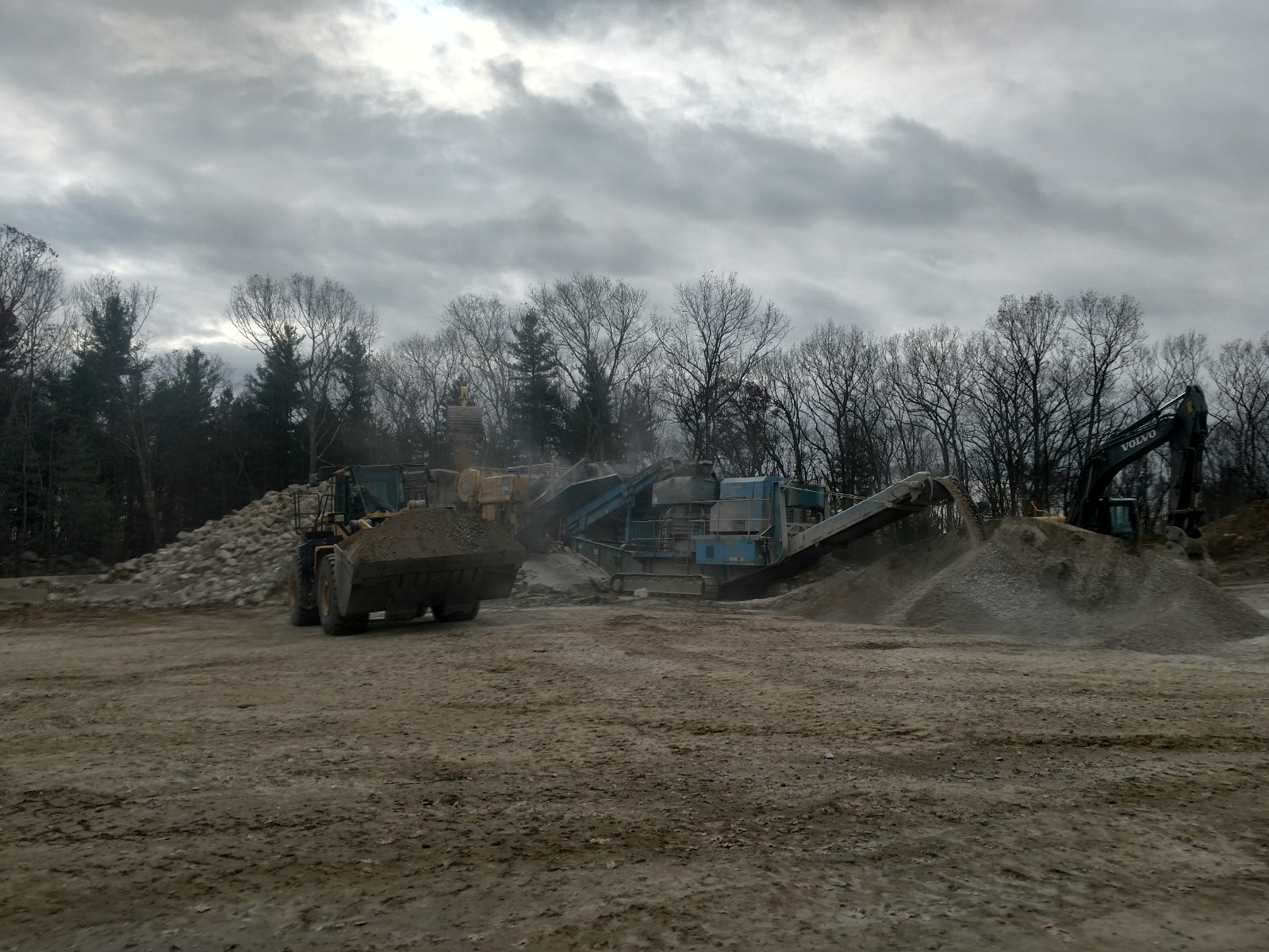 Hopkinton LNG Replacement Project 1903 - Crushing project photo 3
