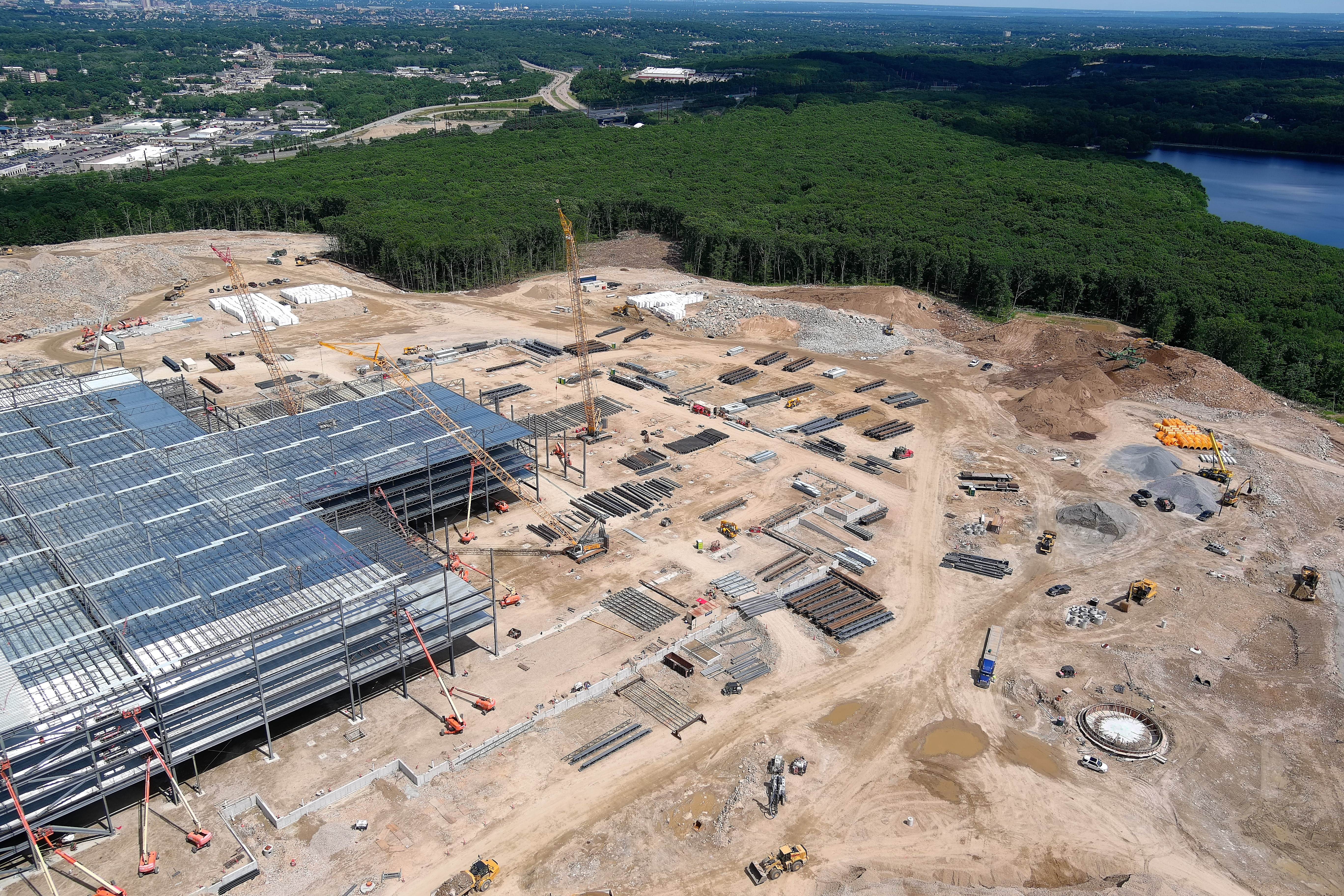 AMAZON FULFILLMENT CENTER - PROJECT SCHOONER-PVD2 - JOHNSTON RI project photo 16