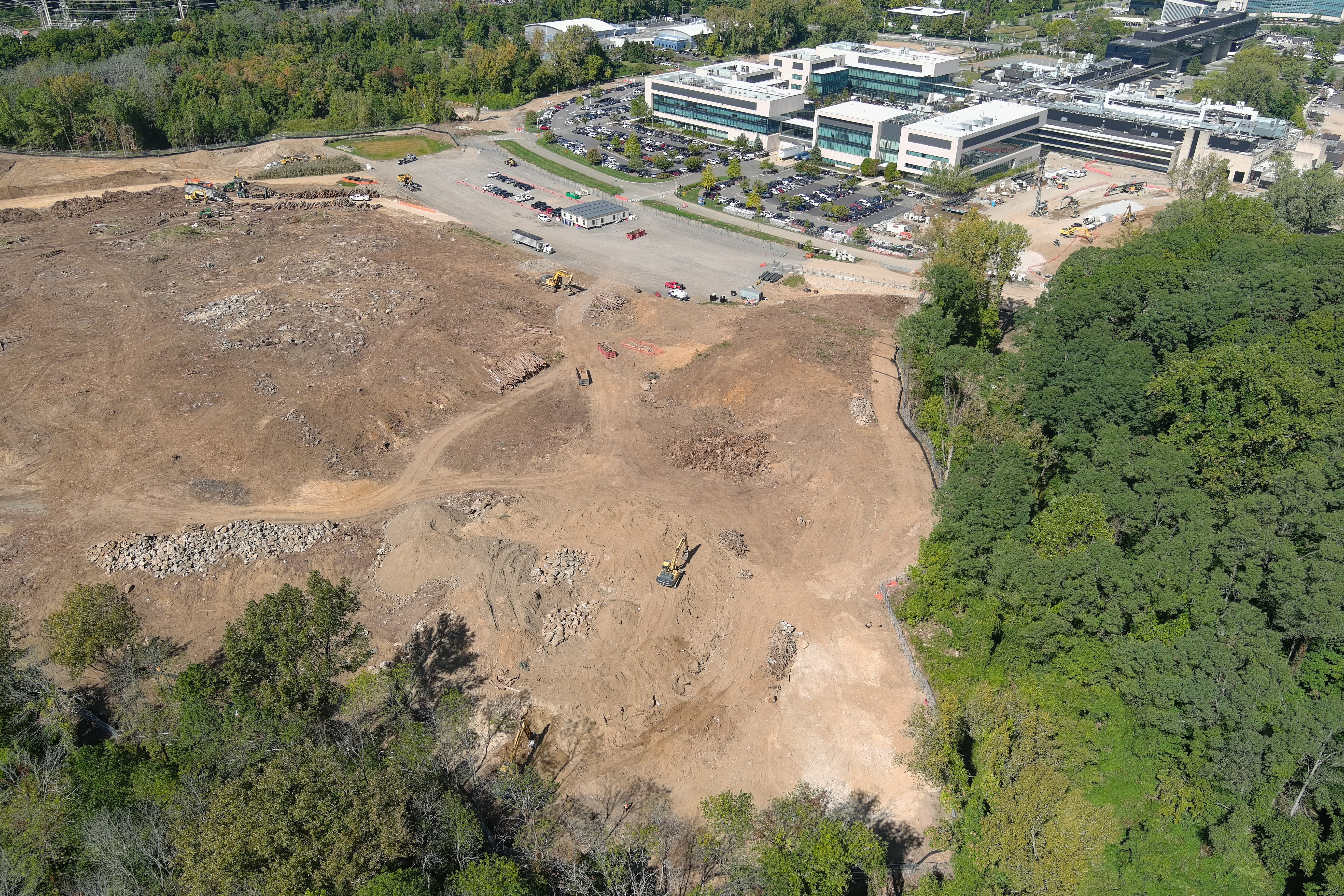 Shawn's Lawns Inc. - Regeneron Loop Road Campus Expansion Project - Tarrytown, NY project photo 11